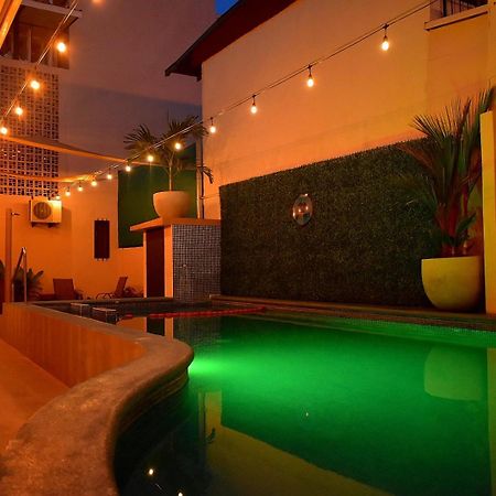 Hotel Cabinas Midey Пунтаренас Екстериор снимка