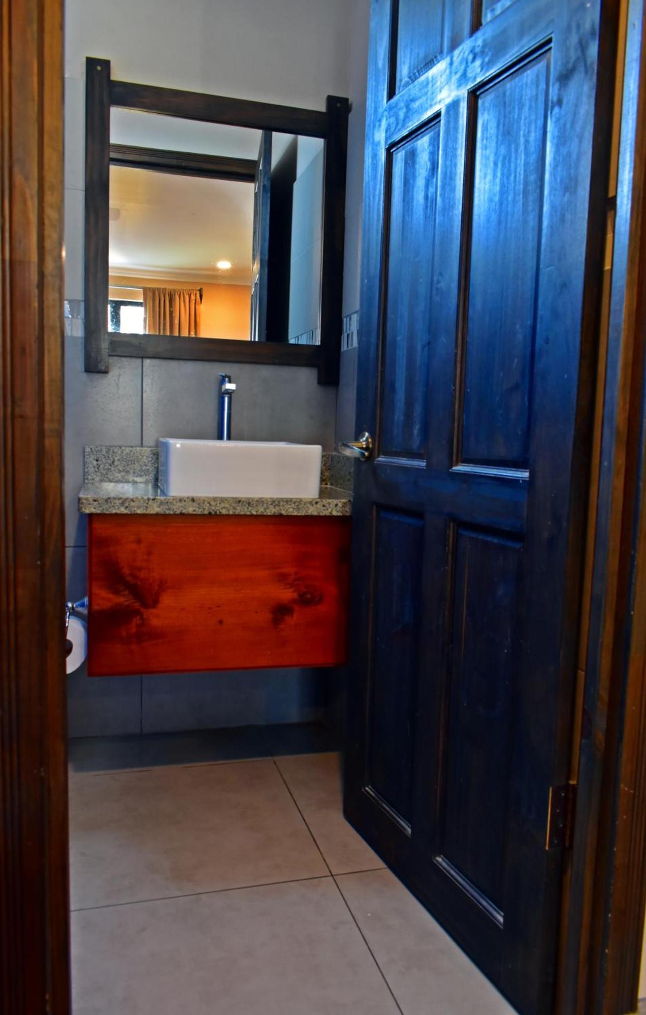 Hotel Cabinas Midey Пунтаренас Екстериор снимка