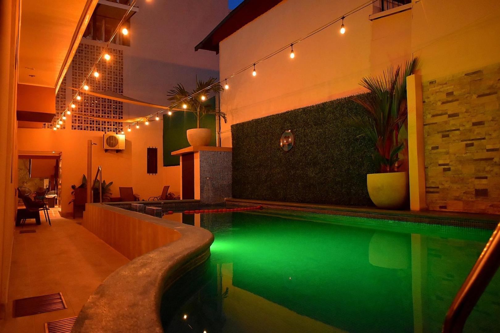 Hotel Cabinas Midey Пунтаренас Екстериор снимка